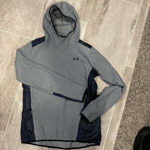 Under Armour HeatGear Pullover